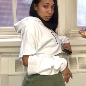 Meet your Posher, Jo